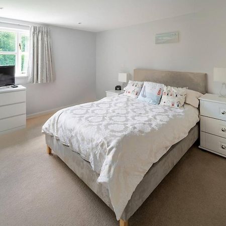 Osbornes Holiday House Near Exeter With Swimming Pool 外观 照片