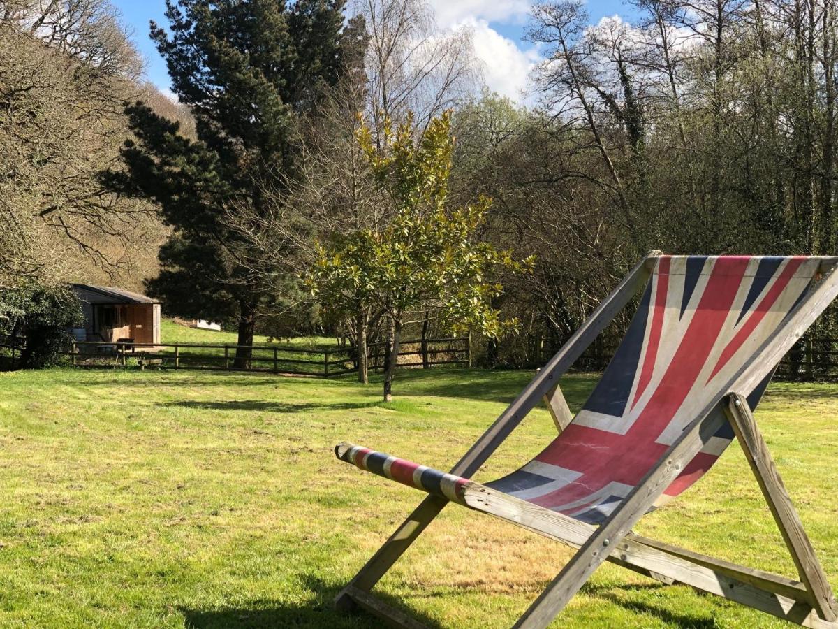 Osbornes Holiday House Near Exeter With Swimming Pool 外观 照片