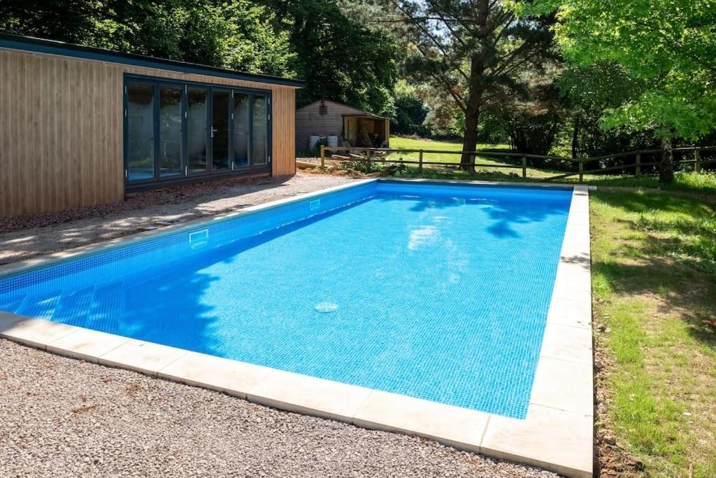 Osbornes Holiday House Near Exeter With Swimming Pool 外观 照片