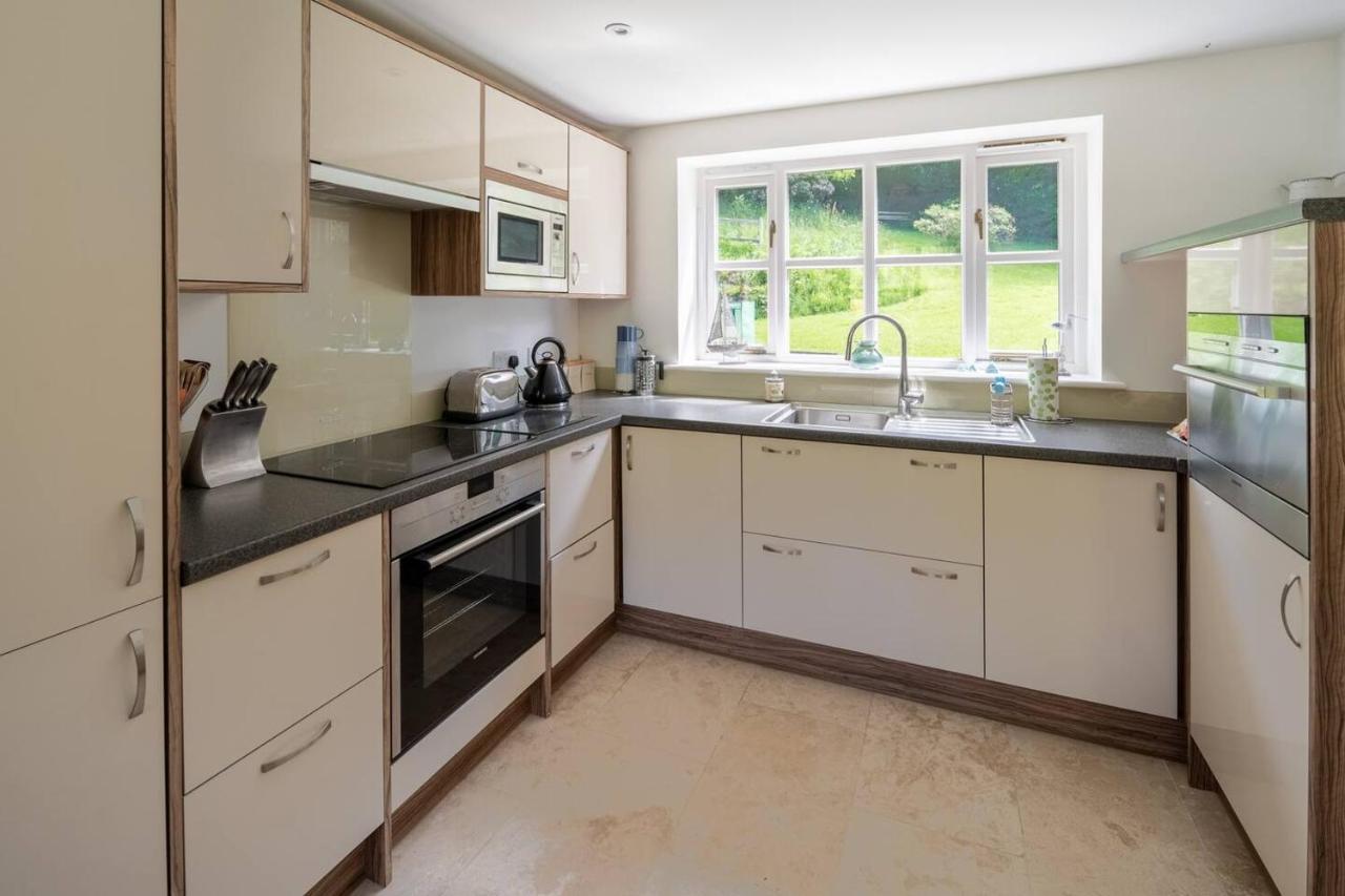 Osbornes Holiday House Near Exeter With Swimming Pool 外观 照片